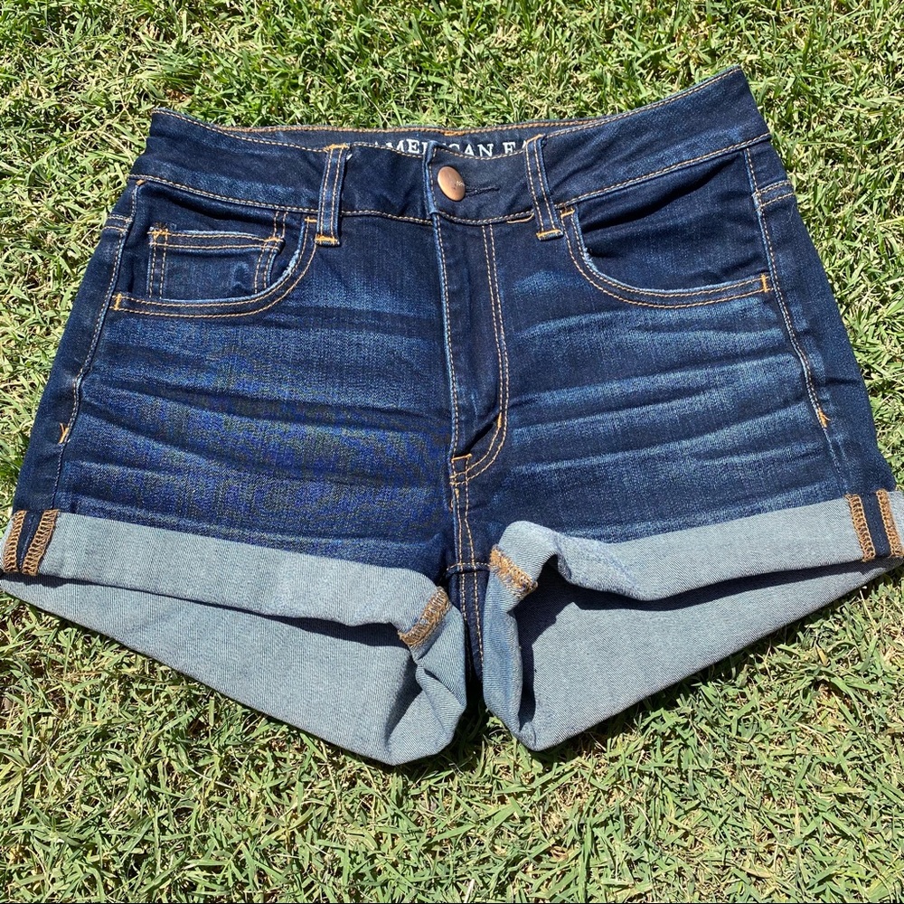 AE super stretch shorts sz 6